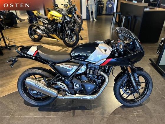 TRIUMPH THRUXTON 400 